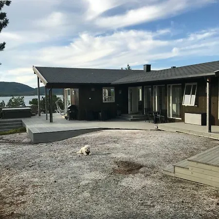 펜션 Porten Til Lofoten Ulsvåg